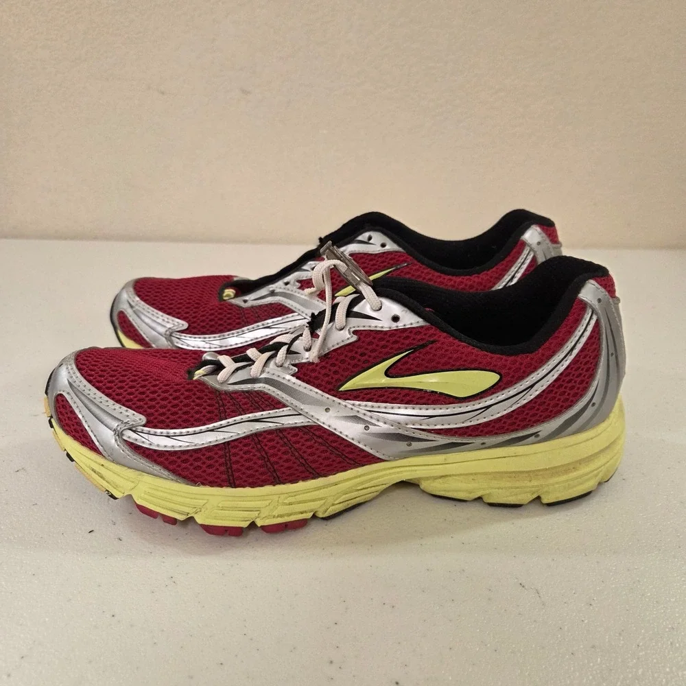 Brooks Launch Running Shoes Mens Sz 10.5 Red Silver Yellow Mesh Low Top Sneakers